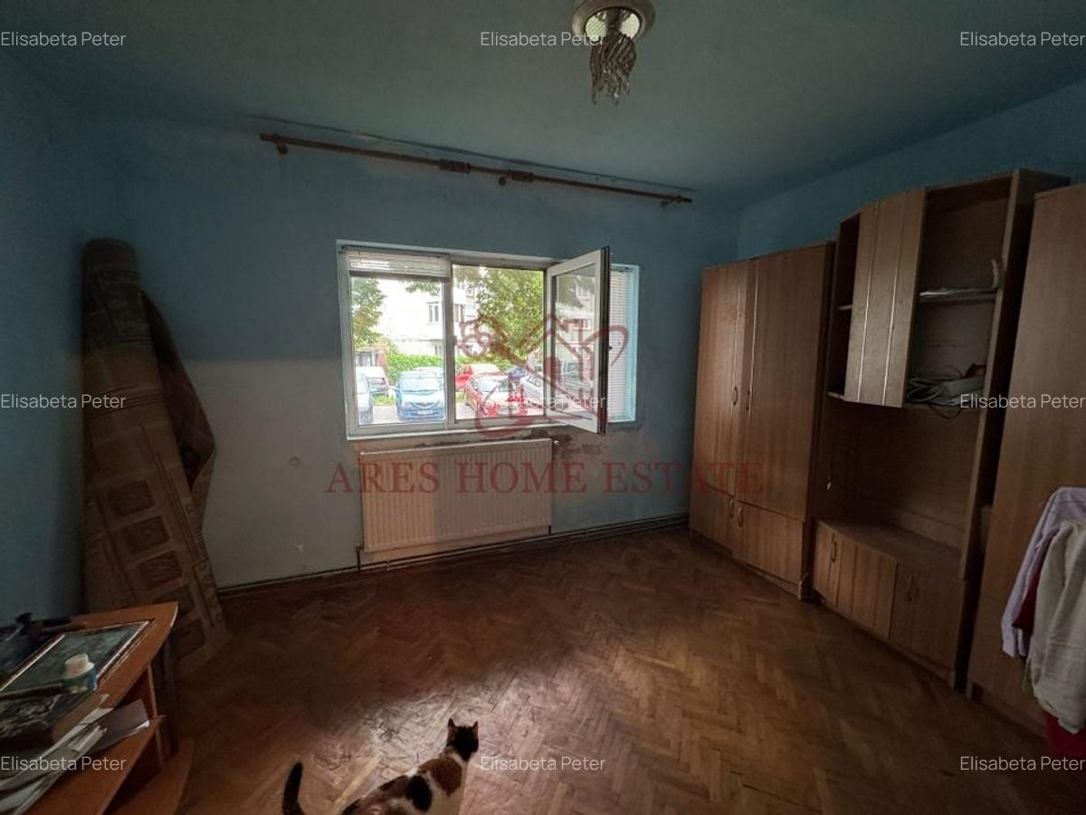 Decomandat. Centrala proprie. Langa Nora. 2 bai. Garaj. - 6