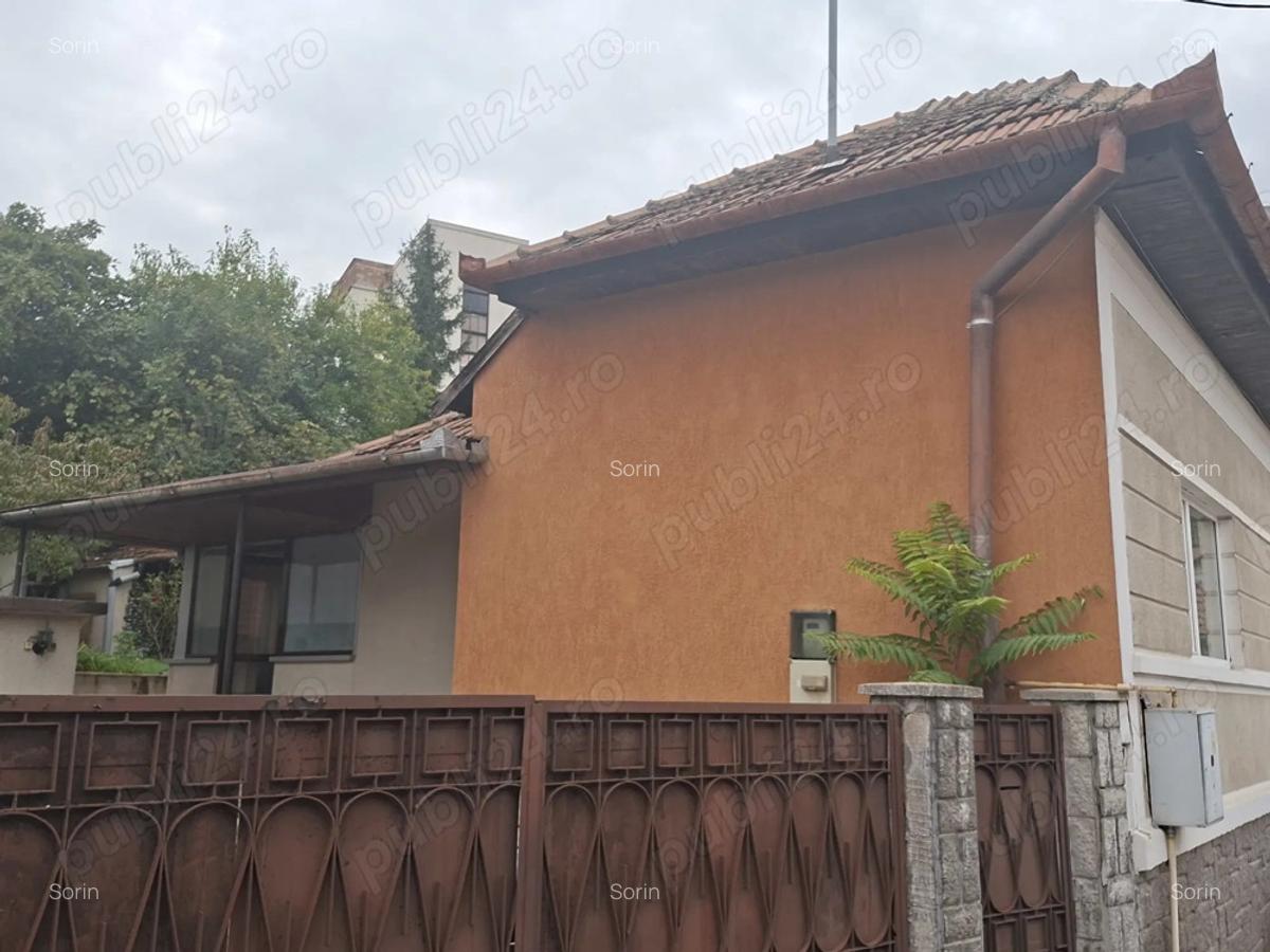 Casa si teren aferent de vanzare in Deva in zona Cetatii - 1