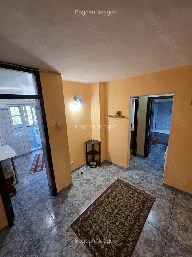 Inchiriez apartament 2 camere - 9