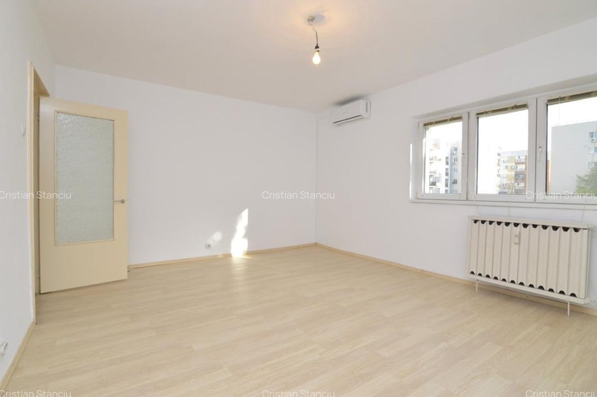 VANZARE APARTAMENT 3 CAMERE UNIRII - NERVA TRAIAN - COMISION 0% - 2
