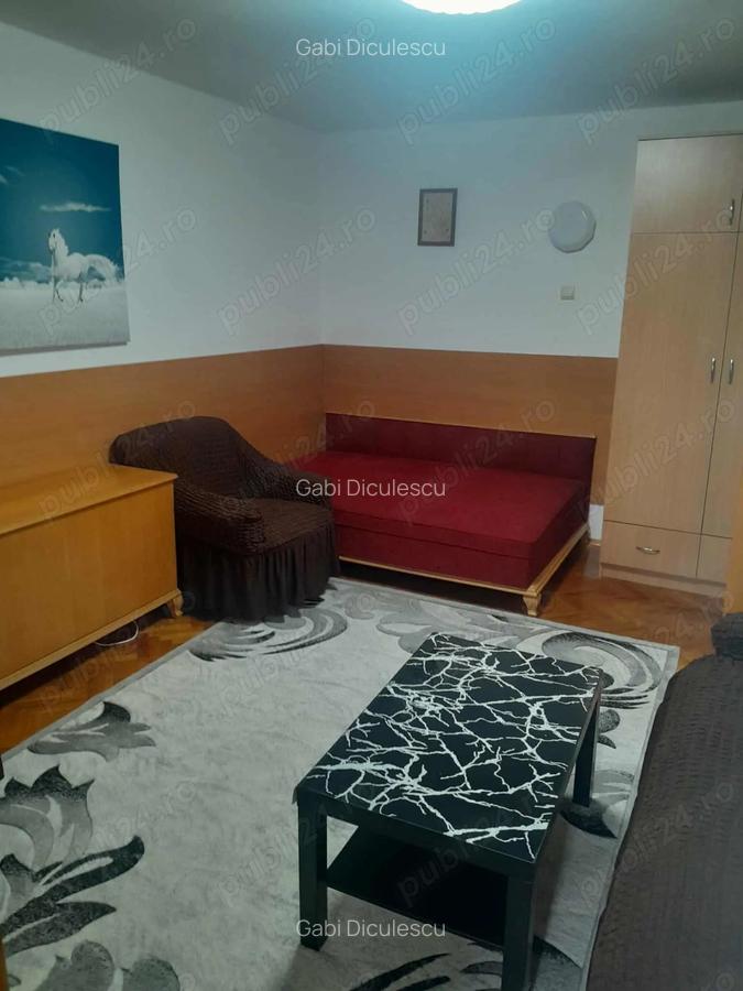 Inchiriez Garsoniera- Stefan cel Mare - bloc langa metrou - 8 Inchiriez Garsoniera- Stefan cel Mare - bloc langa metrou - 8