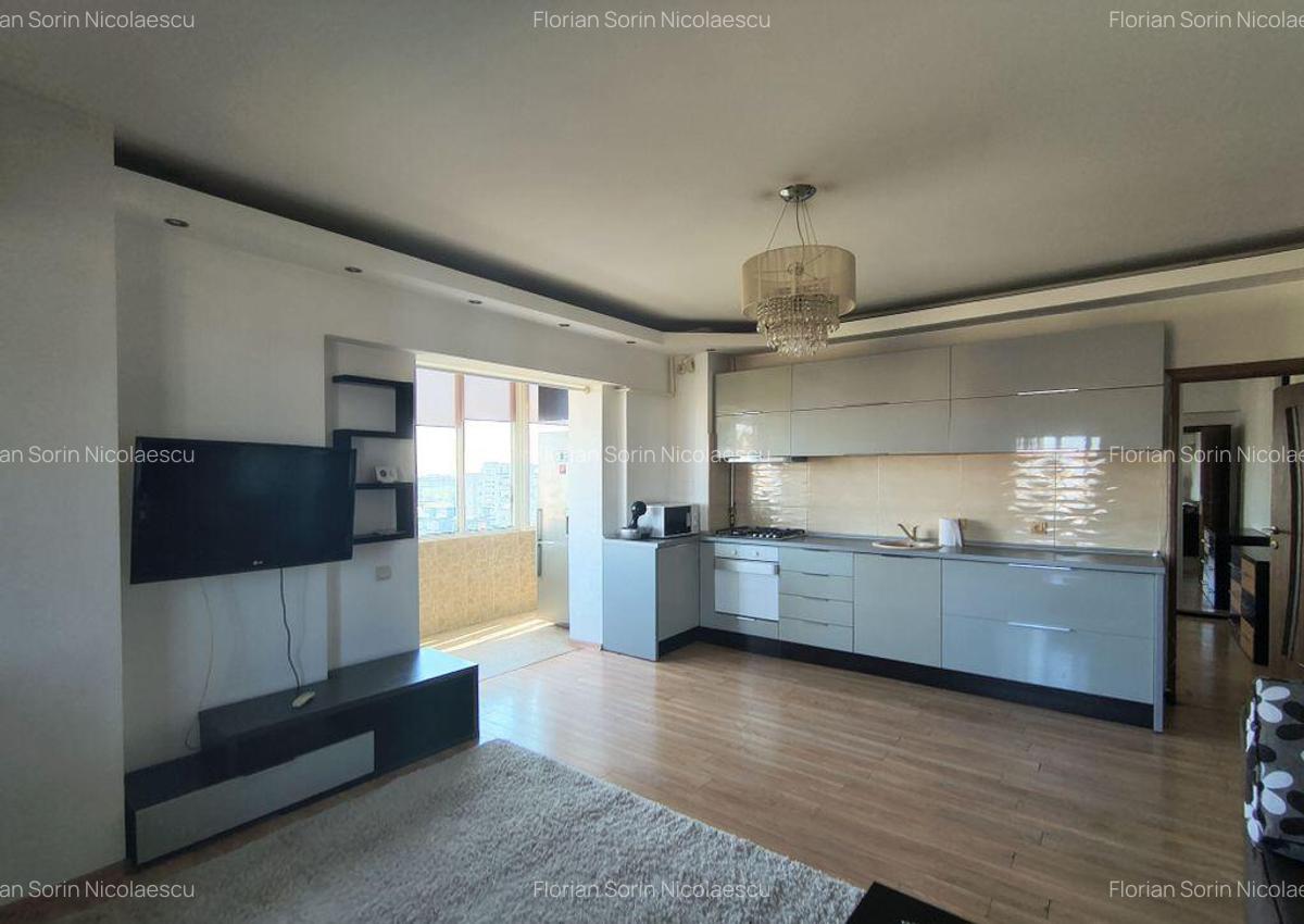 Delta Vacare?ti - Pia?a Sudului - 5 Delta Vacare?ti - Pia?a Sudului - 5