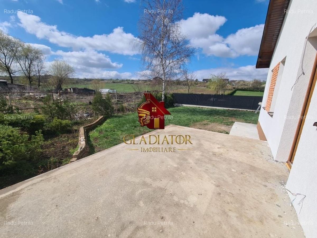 Casa plan parter deosebita, Lunca Cetatuii Ciurea, la asfalt, zona vis - 14