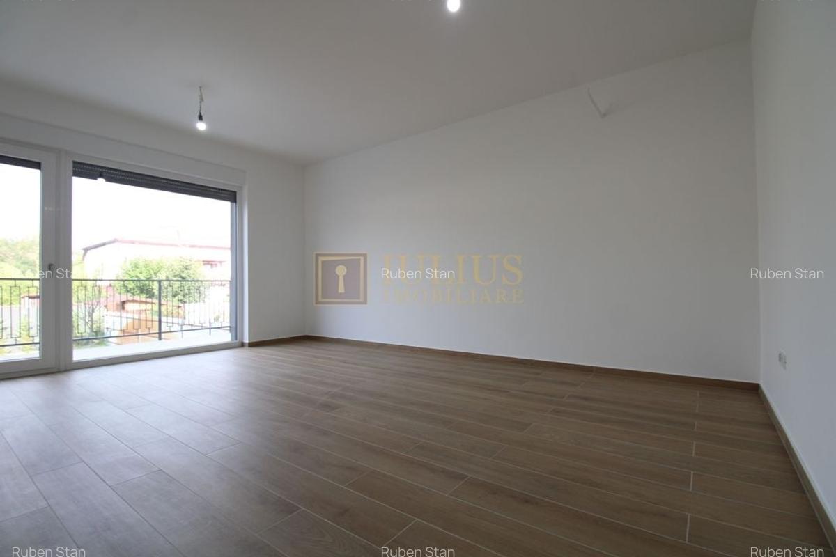 Casa zona Lunei, 5 camere + 3 bai, centrala proprie, prima inchiriere - 10