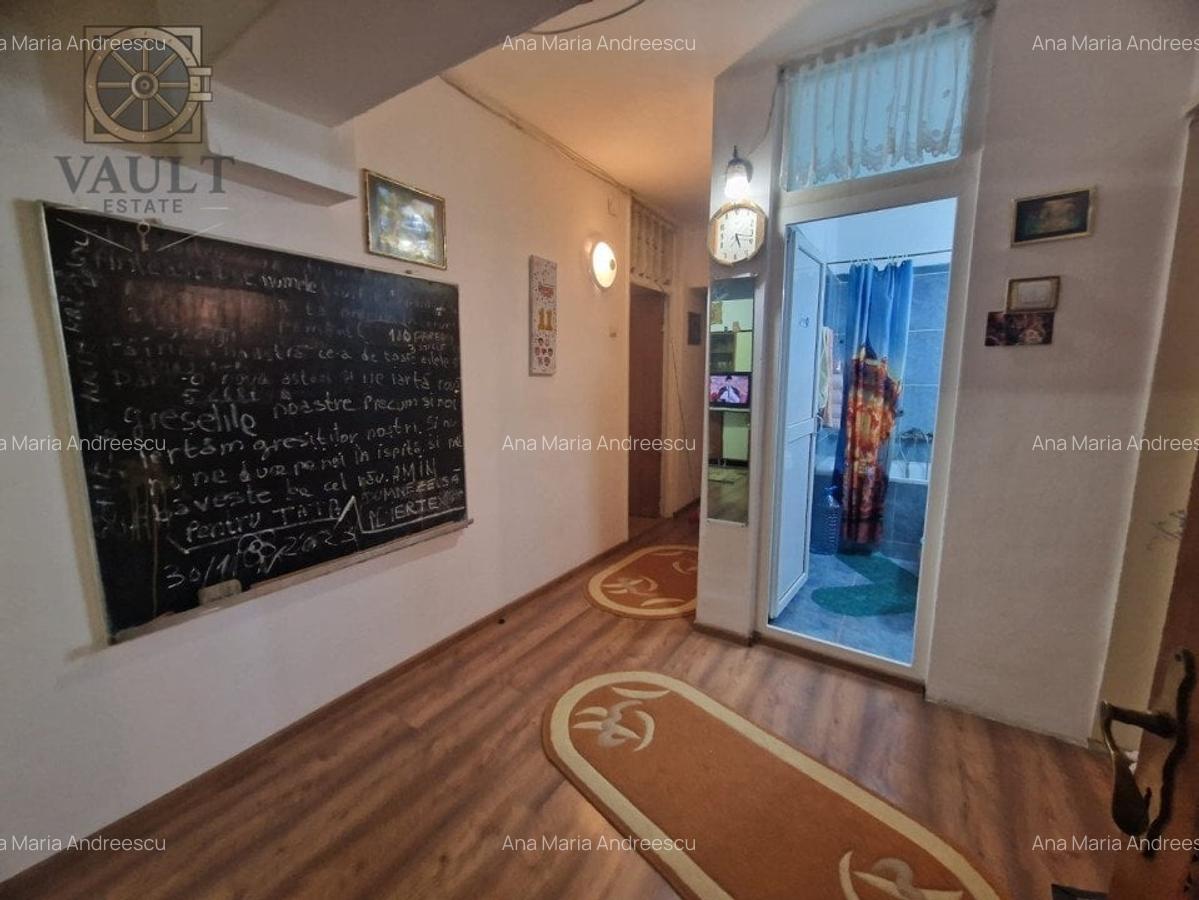 Apartament cu 4 camere decomandat în Rahova - 5