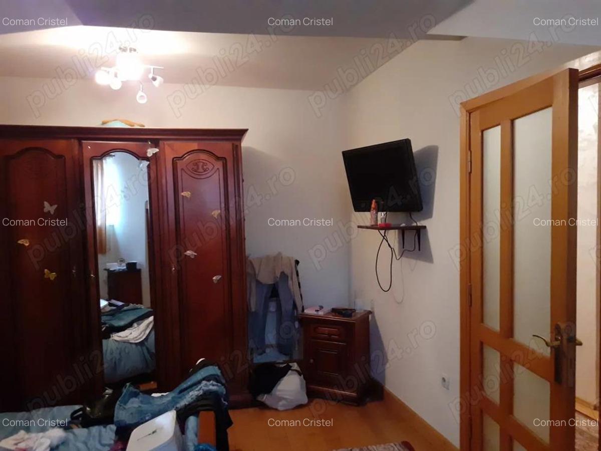 Vanz. P + M mobilata si utilata, caramida, 500.mp.,d.9 ml, 2 garaje str. Grivitei cu G.E.Grigorescu - 6