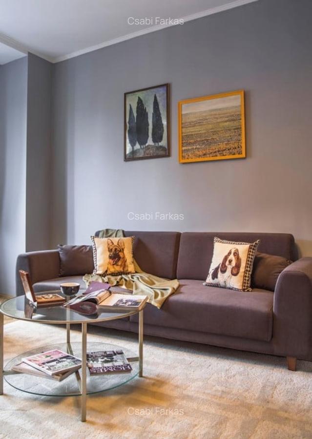 Apartament cu 3 camere decomandat, mobilat în Central - 2