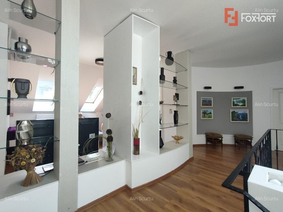 Ture in cabinet medical de inchiriat in incinta DENOVOCLINIC - 12