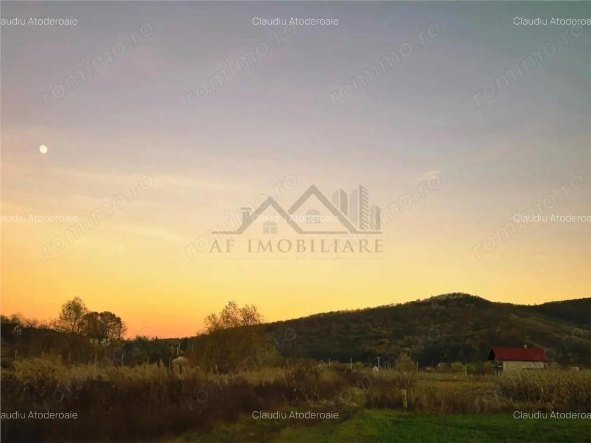 Teren pentru casa cu vedere frumoasa - 4