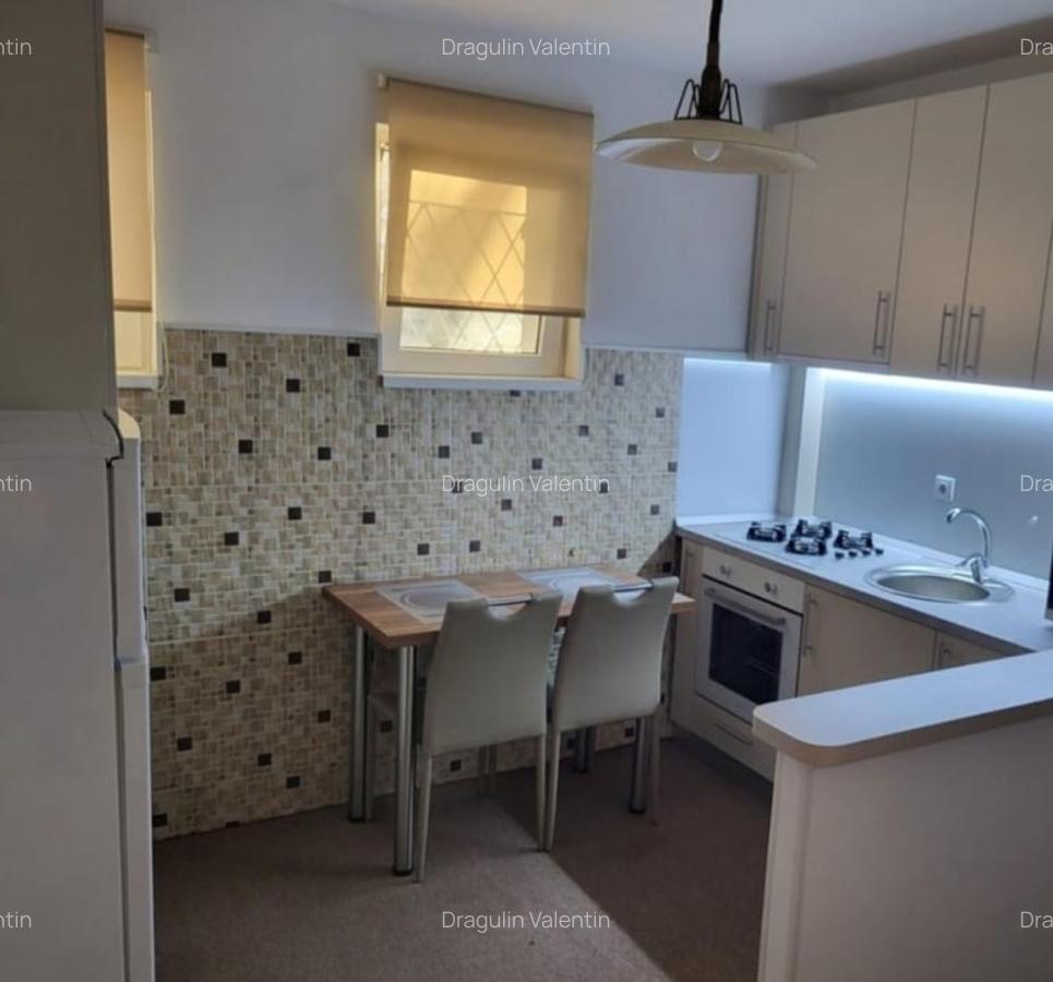 Garsoniera 1 MAI/ Metrou - 5