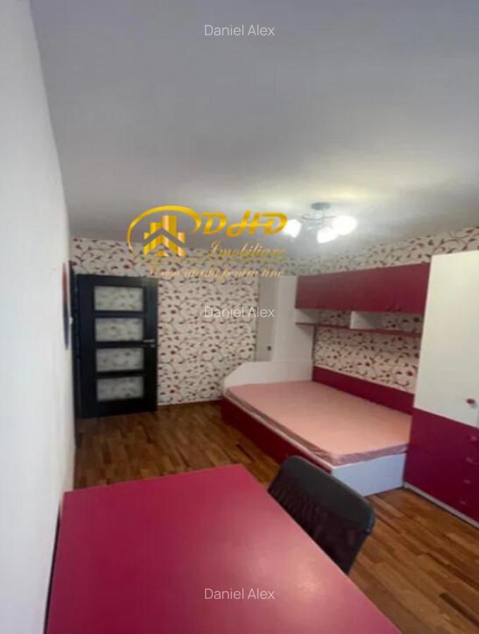 Apartament spatios, 3 camere, D, PODU ROS - 8