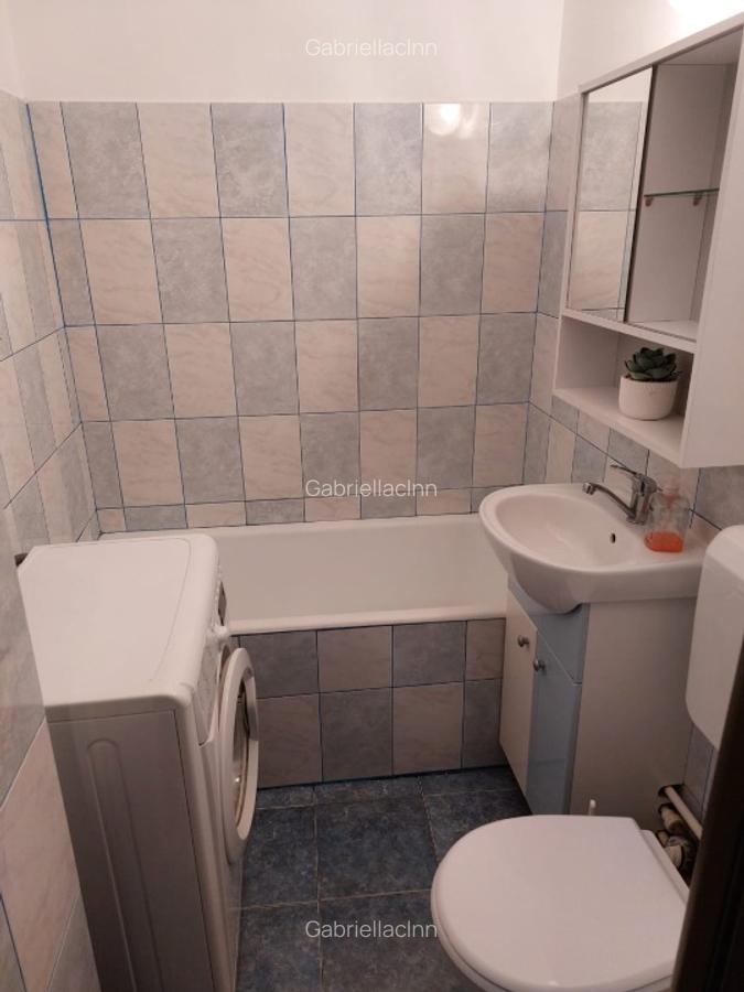 Inchiriez apartament 2 camere decomandat  utilat -mobilat - 9 Inchiriez apartament 2 camere decomandat  utilat -mobilat - 9