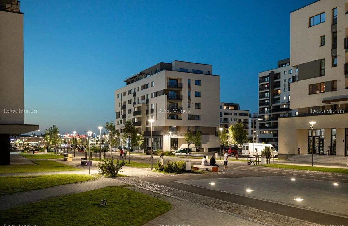 Apartament cu 3 camere decomandat, mobilat în 13 Decembrie - 14