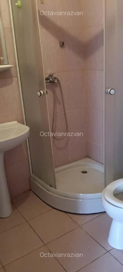 Proprietar vând garsoniera sector 5 strada semanatorului 52 - 9