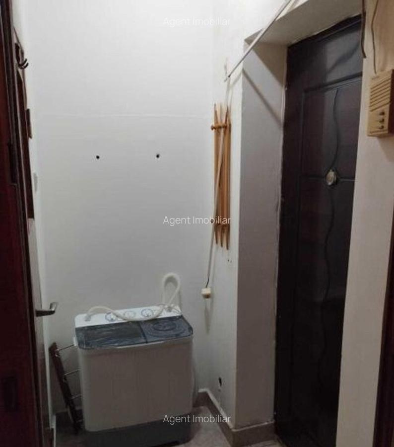 Piata sudului obregia confort 2 etaj 8 - 1