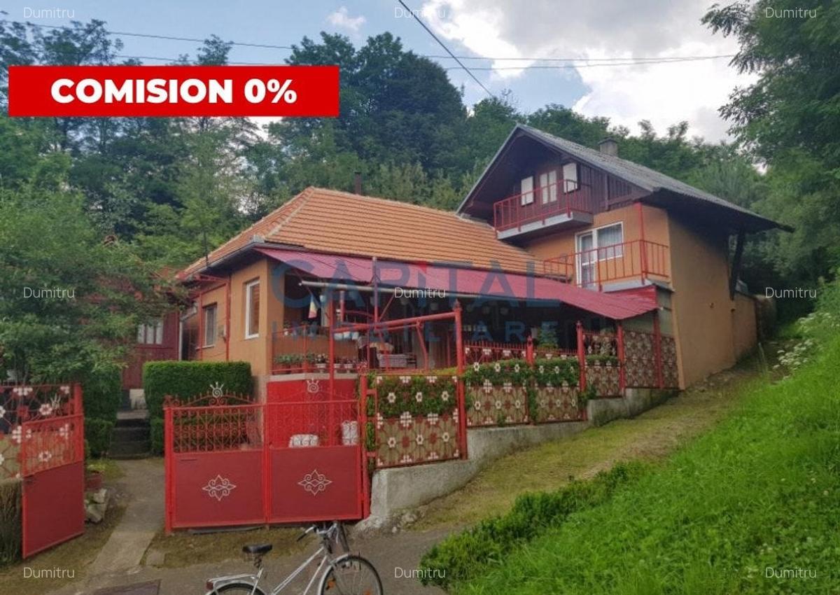 Casa la munte cu teren de 943 mp - 1