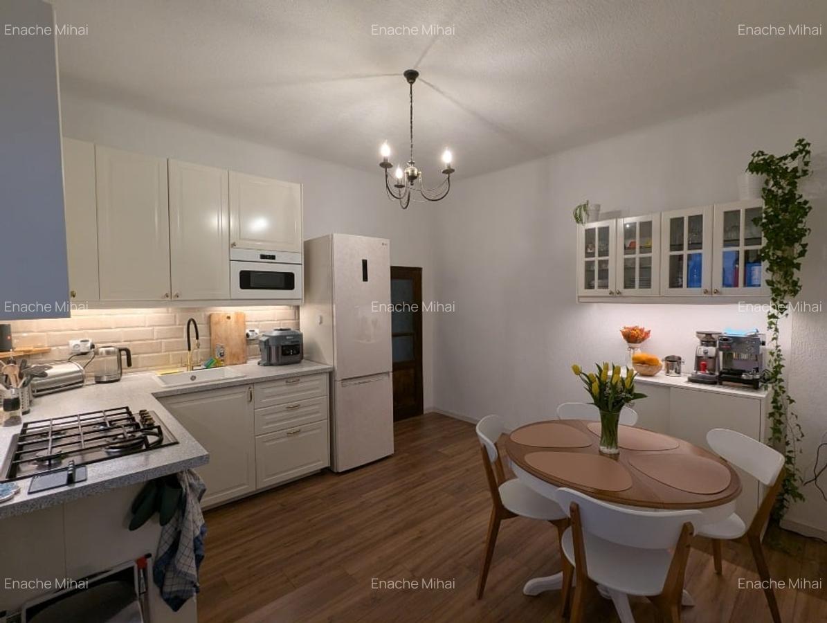 Casa, 58m2 utili, singur in curte, Strada Sitei, Brasov - 1