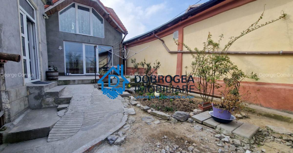 ULTRACENTRAL -CASA 4 CAMERE ,TEREN 187 MP, CENTRALA GAZ - 2