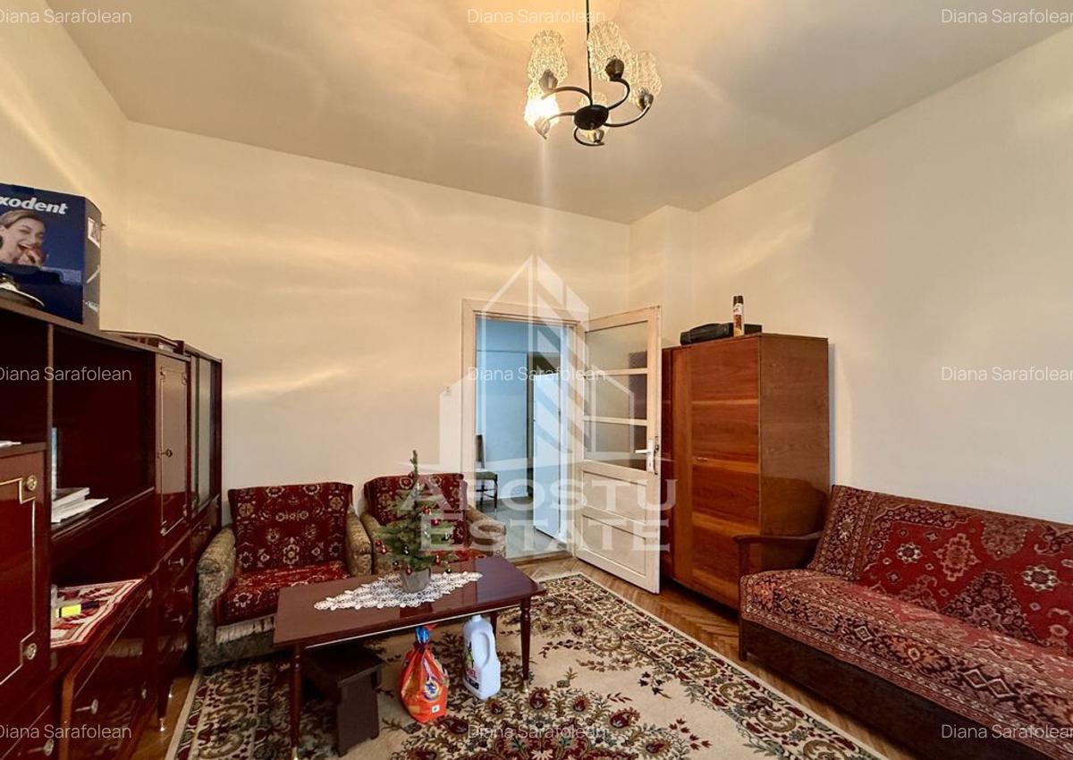 Casa individuala, centrala proprie, acces auto, teren 216... - 1