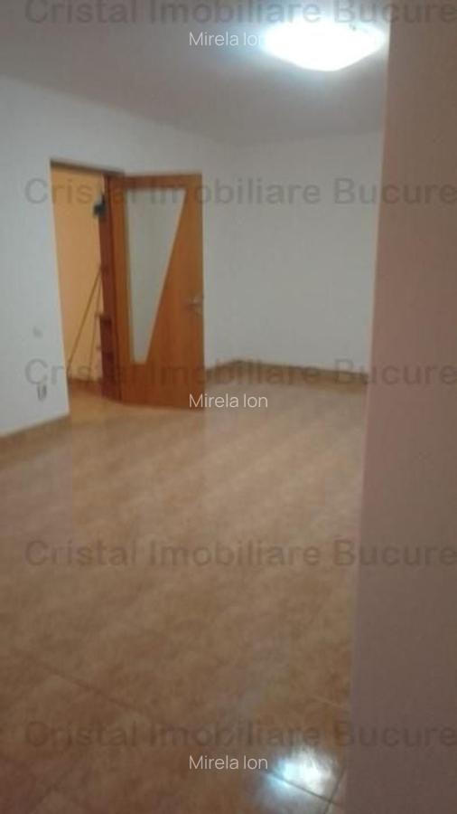 Vanzare Garsoniera  Mall Vitan / Metrou Dristor cu Centrala - 6