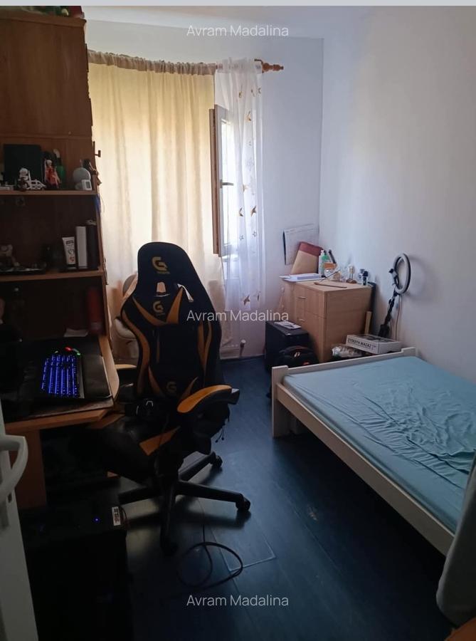 Inel 2_apartament 4camere,pret 105.000Eur - 2