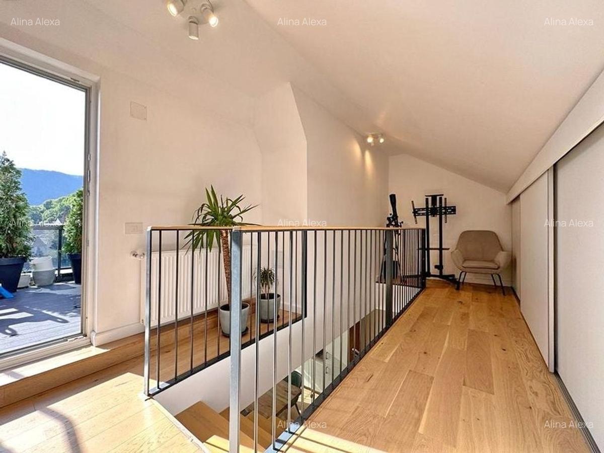 Apartament cu 4 camere decomandat, mobilat în Brașovul Vechi - 19