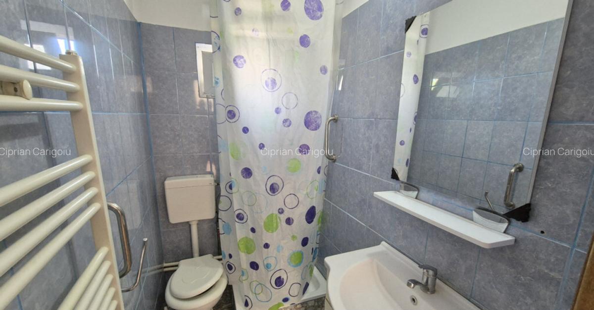 Casa cu teren generos, str. Ghiocelului cartier Primav - 8