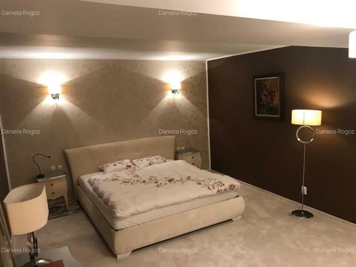 Apartament 3 camere Decebal - 2