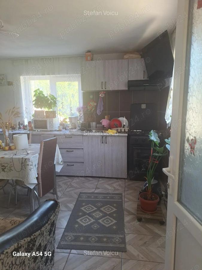 Casa de vanzare mobilata ?i utilata - 11