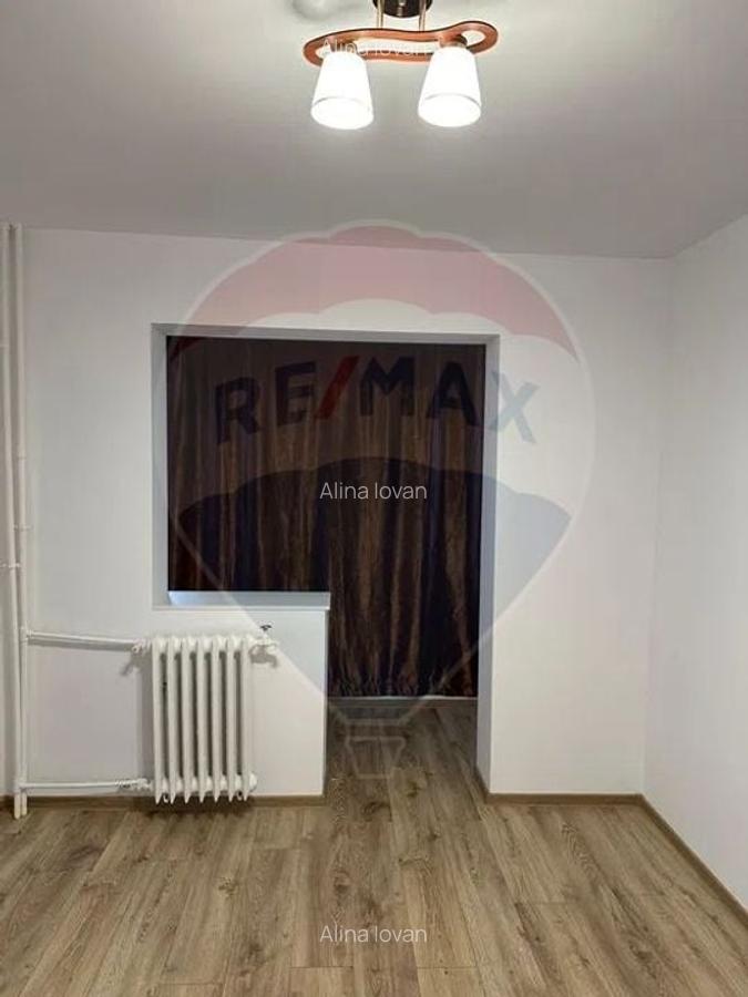 Apartament cu 2 camere de inchiriat in zona Craiovita Noua - 2