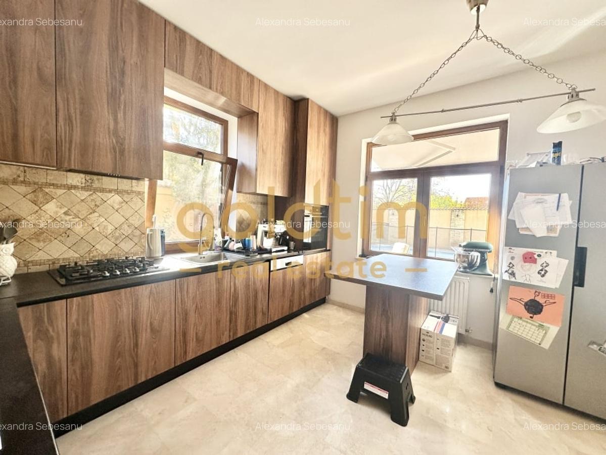 VILA INDIVIDULA/CURTE/PISCINA/MOBILATA/PIPERA/PROMENADA - 15