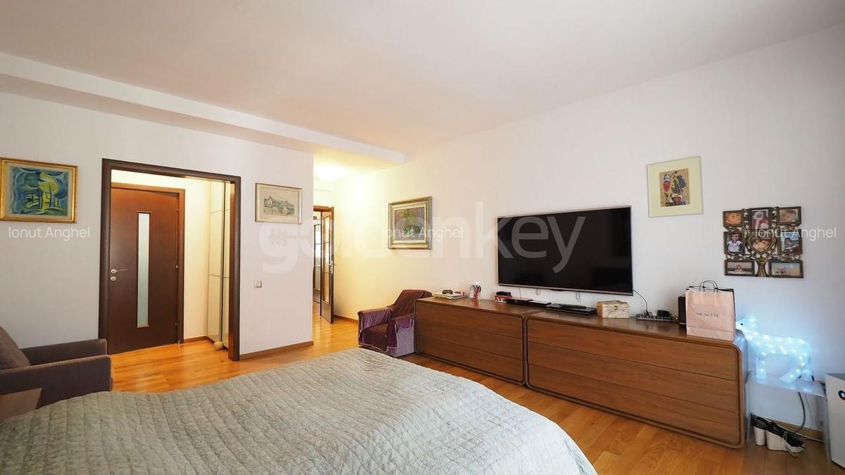 Apartament cu 4 camere semidecomandat, mobilat în Herăstrău - 9