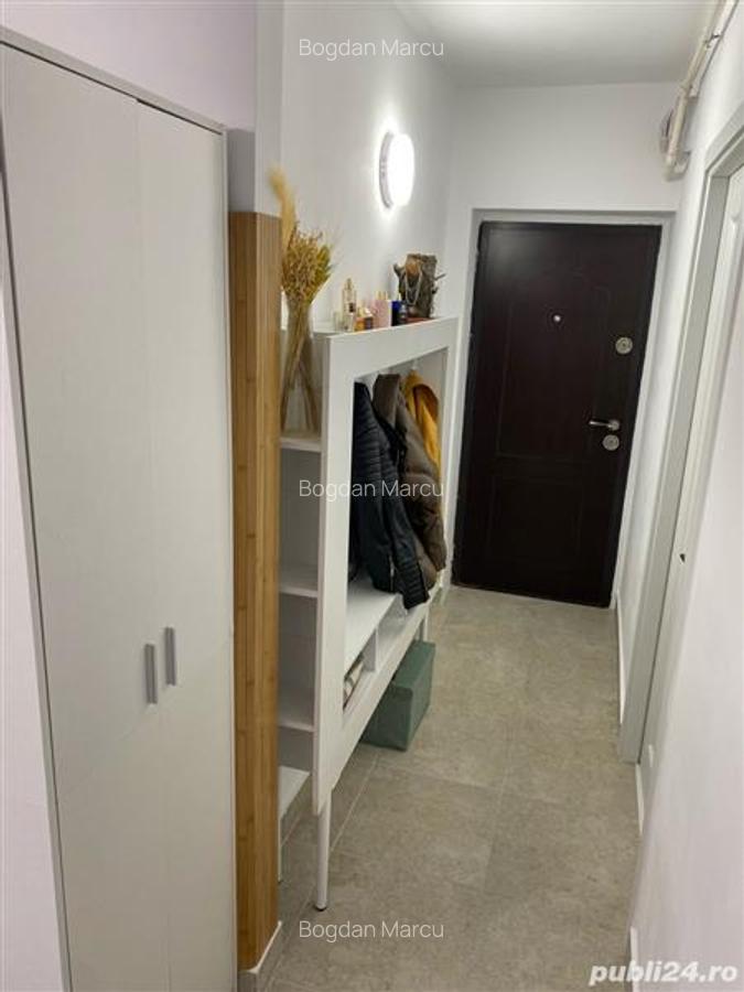 Decomandat, mobilat și utilat modern - 5