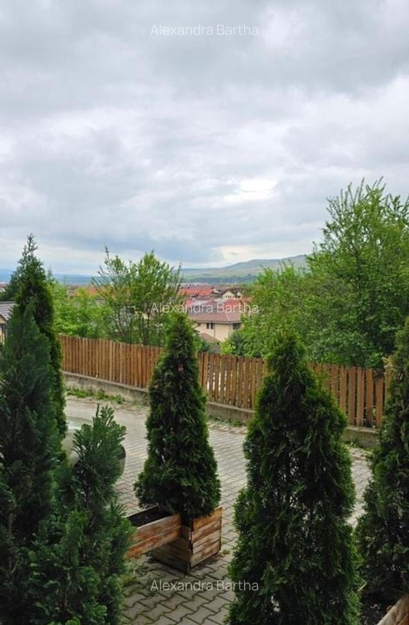 Apartament 2 camere ultrafinisat  cu gradina de 40 m2  zona Tautului - 1