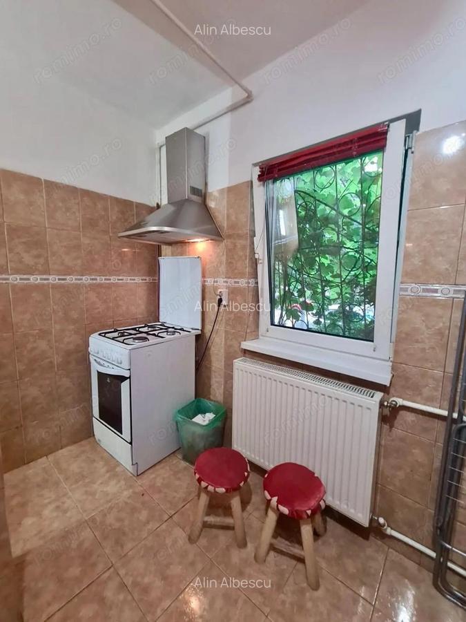 Garsoniera spa?ioasa ?i moderna Vitan Mall/Pia?a Alba Iulia 400 - 4