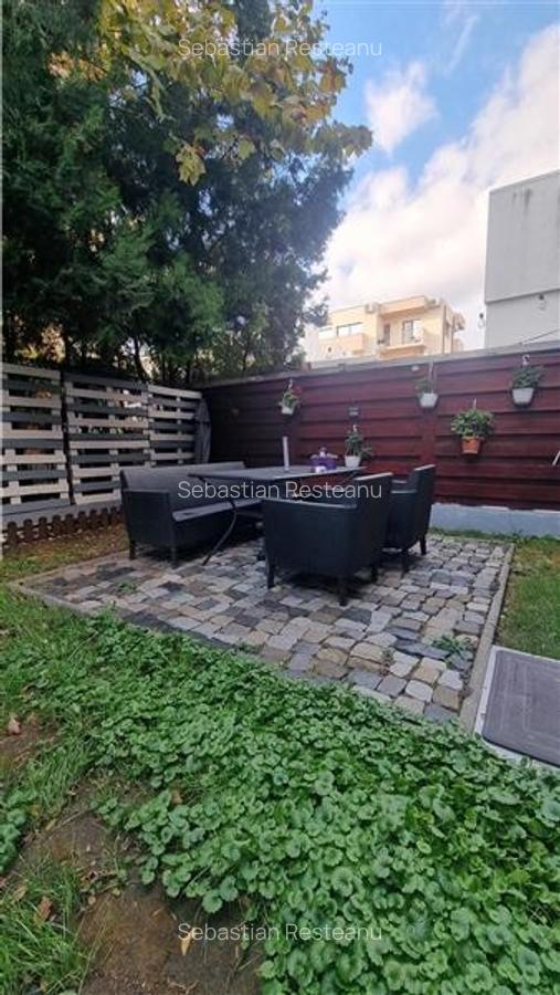 Studio Spatios cu Curte Proprie la Cativa Pasi de Mare, Mamaia Nord - 4