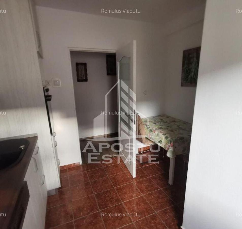 Apartament cu 3 camere, 2balcoane,2 bai, complex, central... - 2