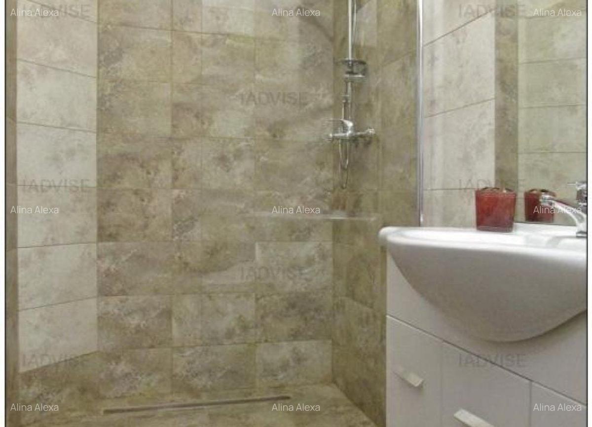 Apartament 4 Camere Vanzare - Piata Sfatului - 8