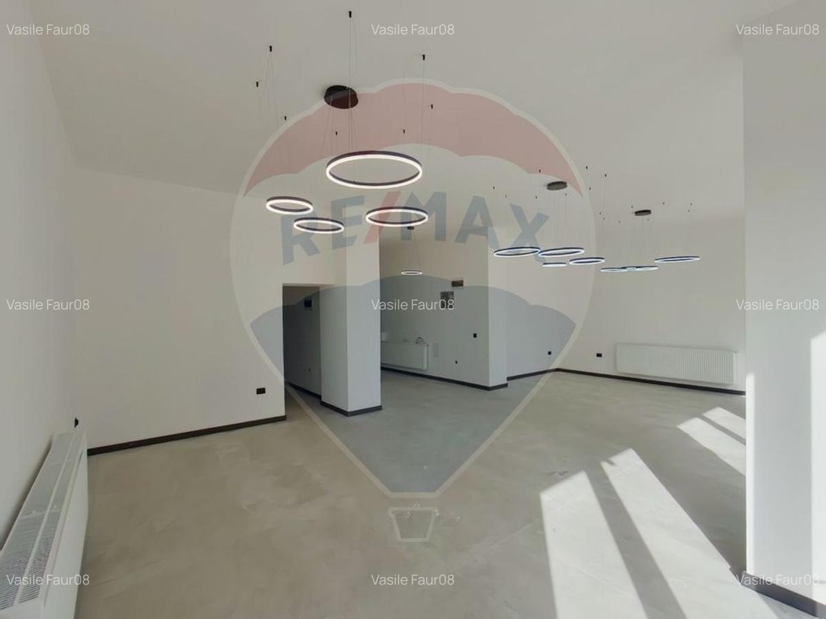 Spatiu comercial de 102mp de inchiriat in Sighetu Marmatiei - 3