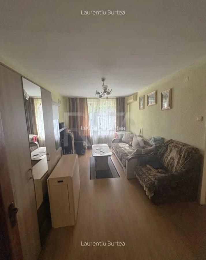 3 camere 2/8 ,anvelopat, Gorjului-Str. Azurului. - 1
