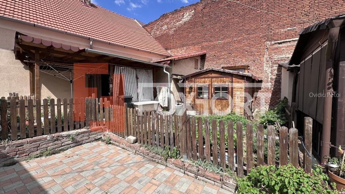 OCAZIE COMISION 0% - CASA 80 mp, 4 camere, pe parter la curte comuna TIMISOARA - 14