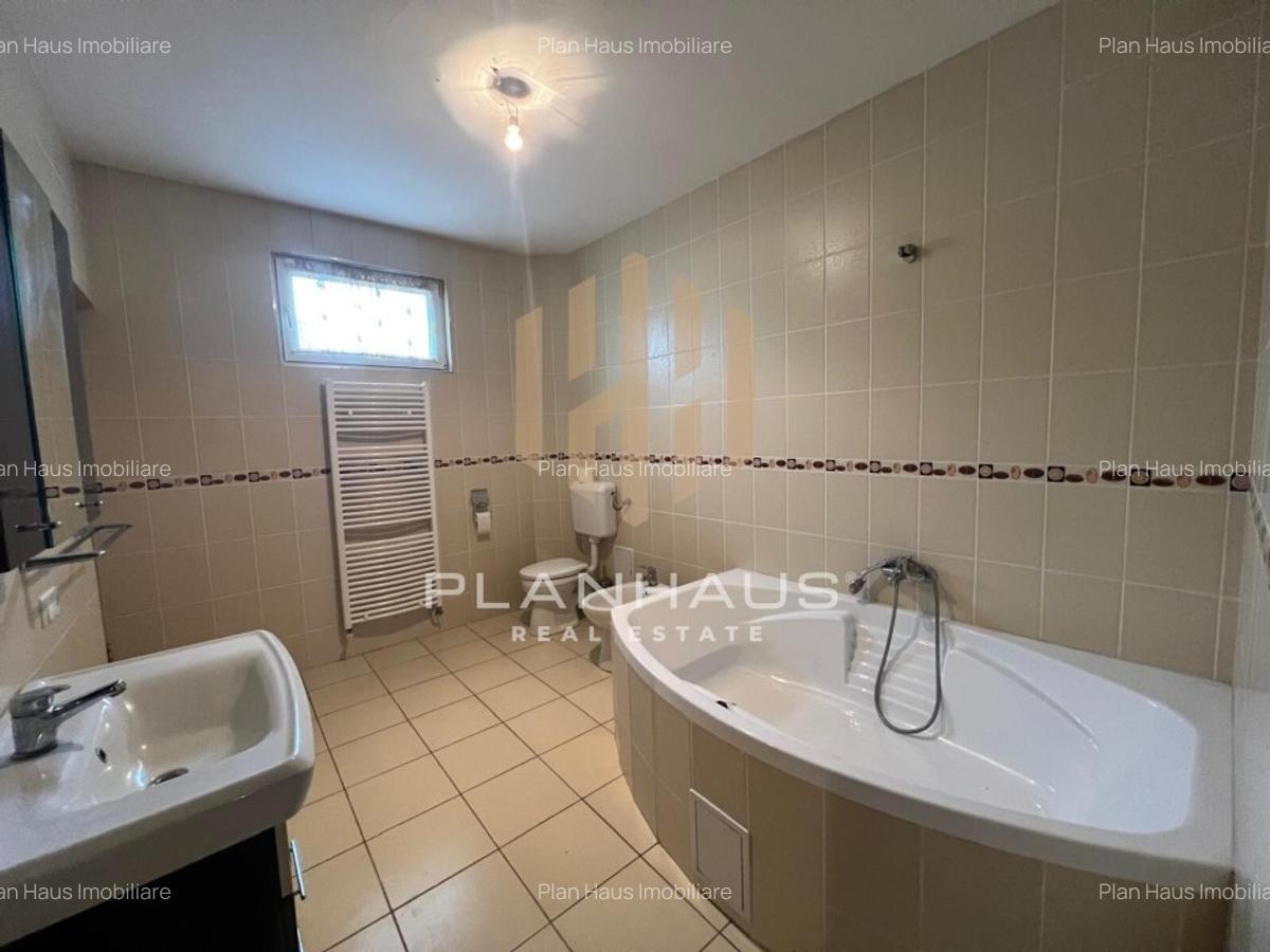 Casă cu 4 camere în Bârgău - 15