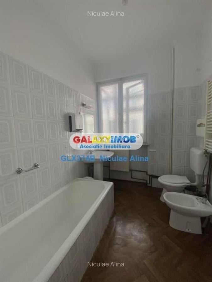 Inchiriere apartament 5 camere ideal activitati birou zona Pta Romana - 13