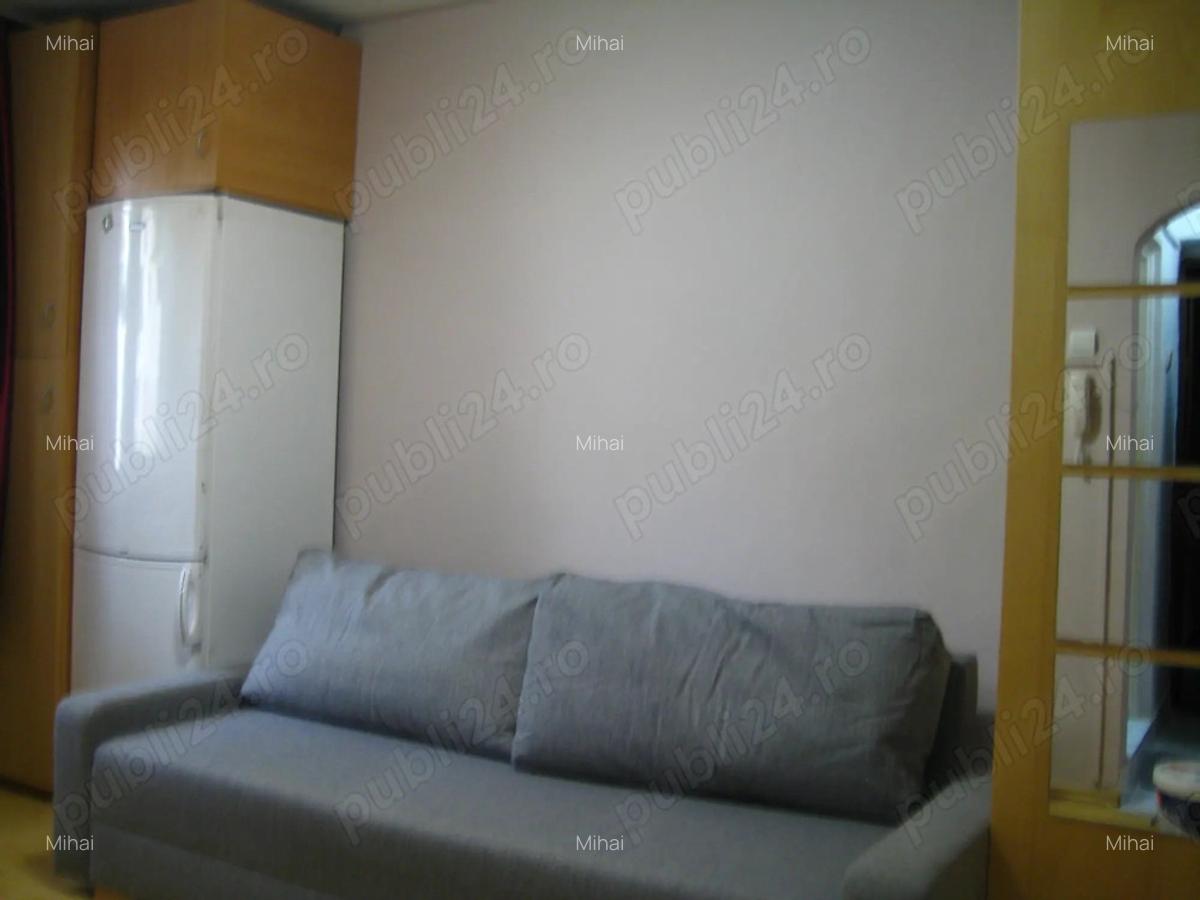Unirii Piata Alba Iulia - 2