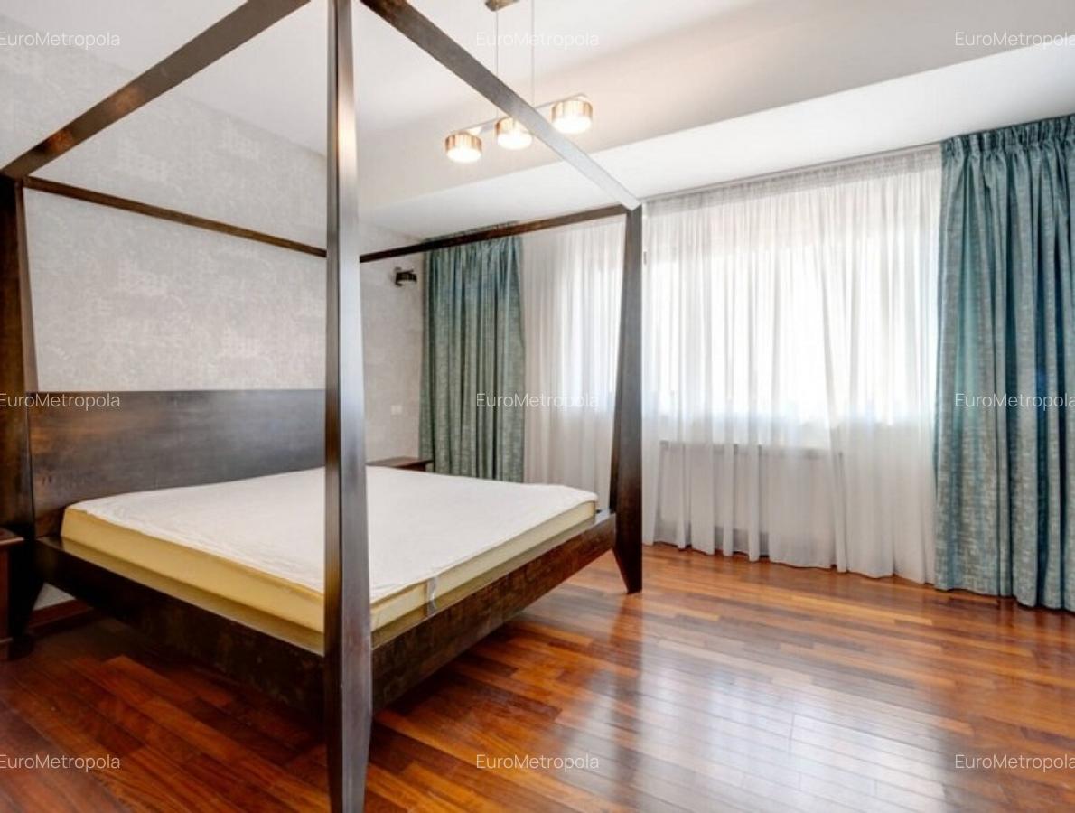 Apartament cu 4 camere decomandat în Herăstrău - 8