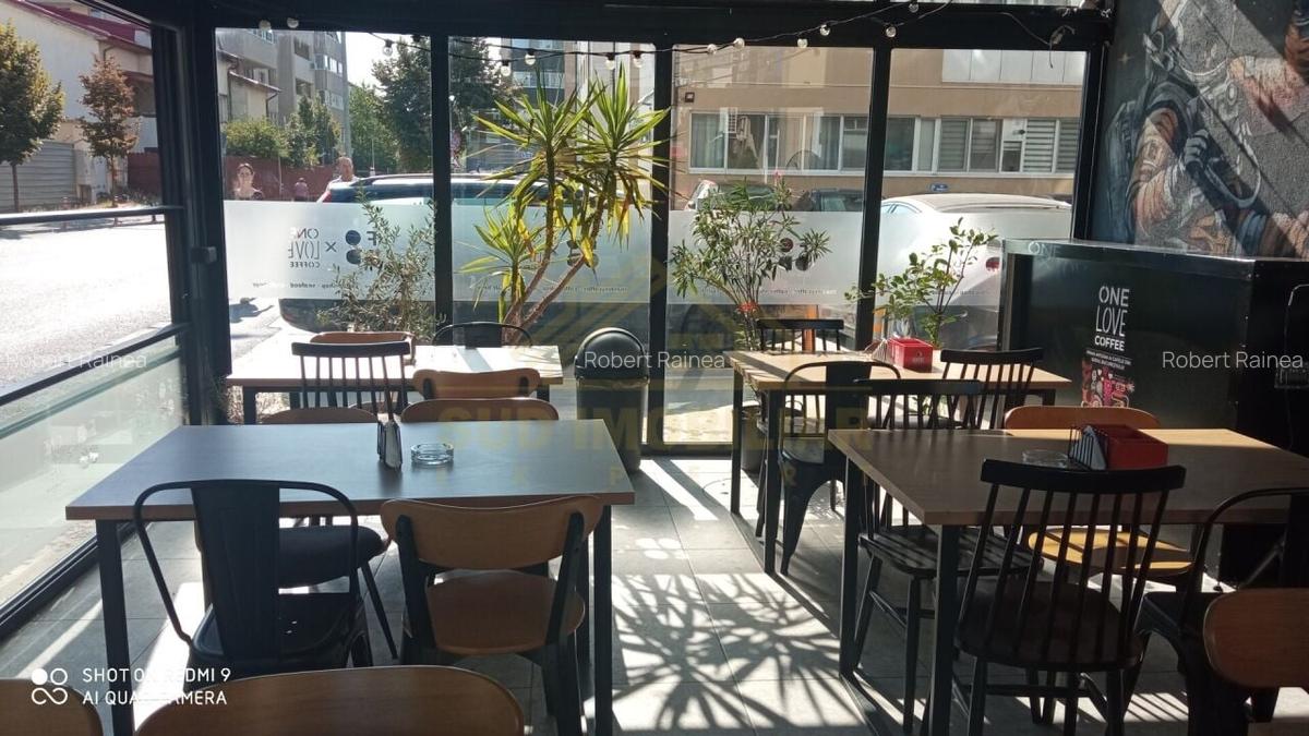 Spatiu Comercial  90mp+terasa 67mp Mall La strada - 10