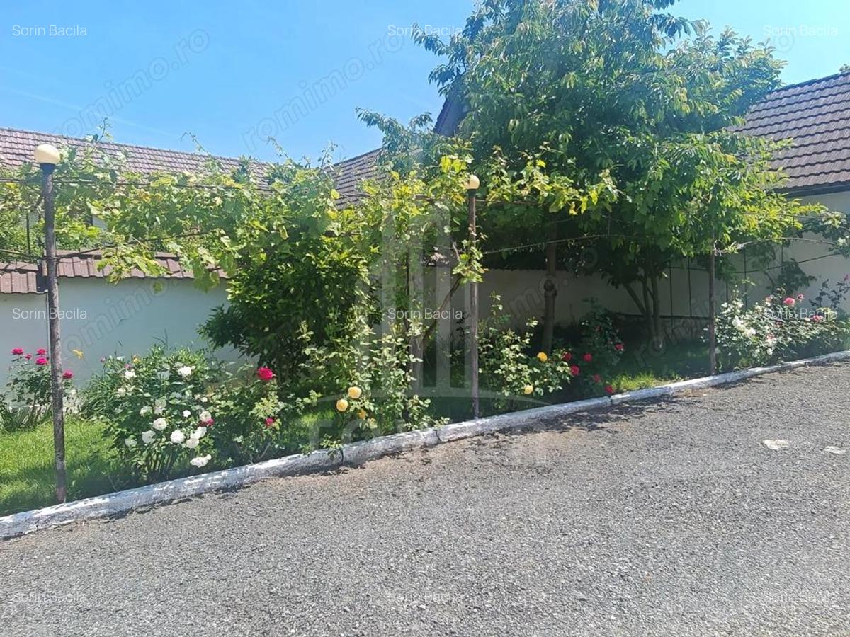 Casa saseasca cu 4 camere in Turni?or teren 518 - 9