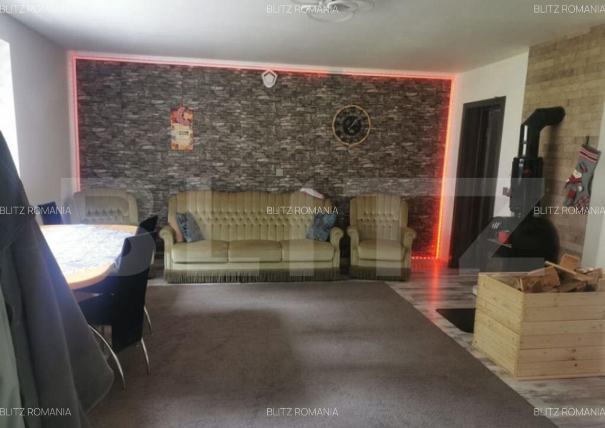 Oportunitate unica: locuin?a de vacan?a cu 4 camere ?i cu - 3