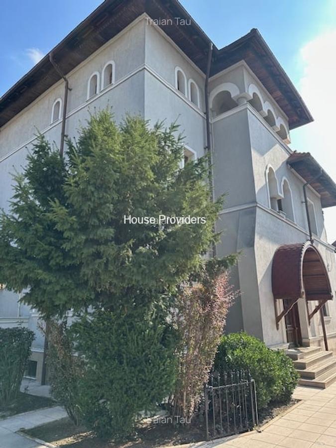 Ultracentral,vila deosebita - 4