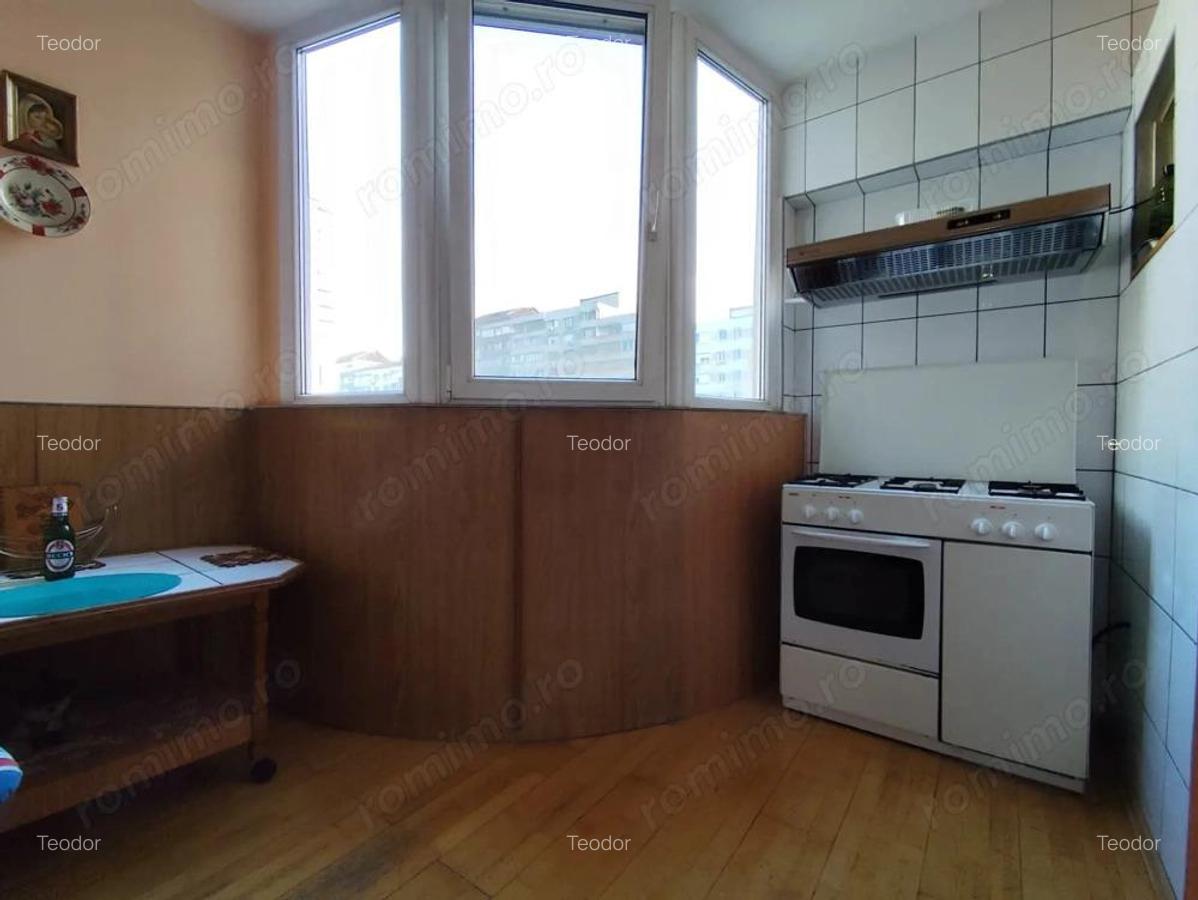 Apartament 3 camere de vanzare, B-dul Dacia, Oradea - 14